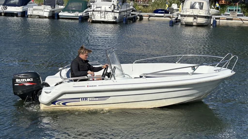 HR 440 SC / Suzuki DF40 - 11