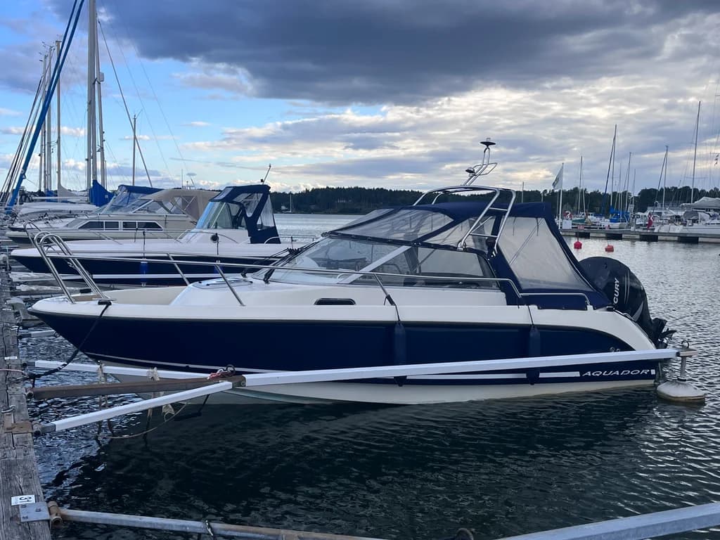 Aquador 21WA med Verado 300hk!